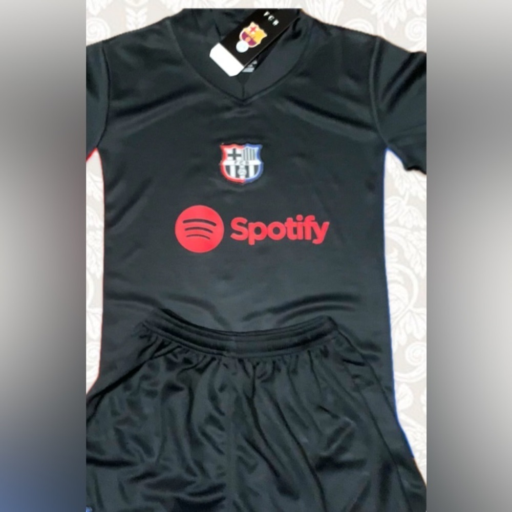 Messi Soccer Jersey Black Youth Medium Size 26 New Barcelona Soccer Jersey Kit - Picture 3 of 5